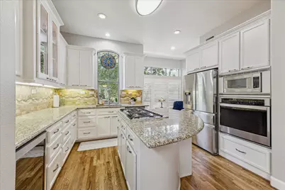 544 Bomar Street, Houston, TX 77006 - Photo 25