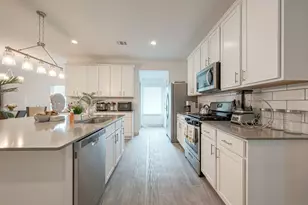 17 Desert Spring Ln, Manvel, TX 77578 - Photo 9