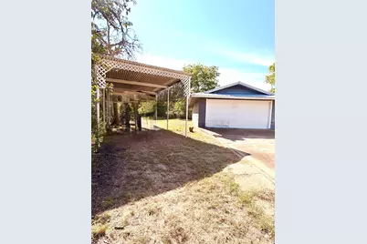 305 Gaywood Lane, Somerville, TX 77879 - Photo 13