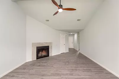 15822 Bazelbriar Lane, Houston, TX 77489 - Photo 3