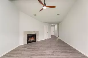 15822 Bazelbriar Ln, Houston, TX 77489 - Photo 3