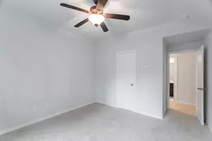 11 Sawbridge Cir, The Woodlands, TX 77389 - Photo 39