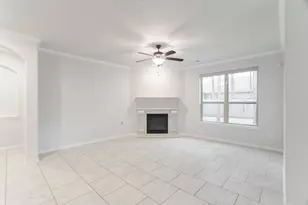 11 Sawbridge Cir, The Woodlands, TX 77389 - Photo 21