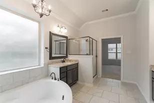 11 Sawbridge Cir, The Woodlands, TX 77389 - Photo 29