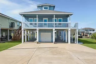 126 Driftwood Rd, Freeport, TX 77541 - Photo 1