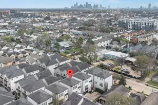 1010 W 24th St, Houston, TX 77008 - Photo 23