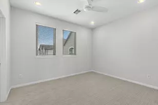 1010 W 24th St, Houston, TX 77008 - Photo 19