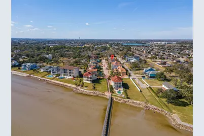 538 Villa Drive, Seabrook, TX 77586 - Photo 7