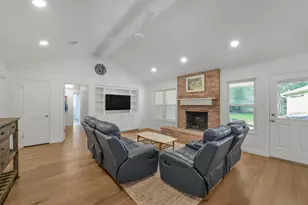 12411 Attlee Dr, Houston, TX 77077 - Photo 5