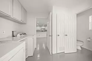 4426 Woodvalley Dr, Houston, TX 77096 - Photo 29