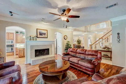 502 Lake Bend Drive, Sugar Land, TX 77479 - Photo 25