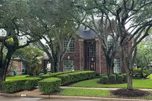 502 Lake Bend Dr, Sugar Land, TX 77479 - Photo 3