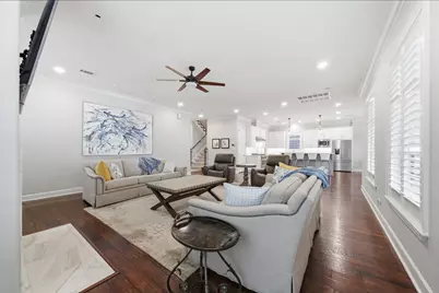 315 E 24th Street, Houston, TX 77008 - Photo 7