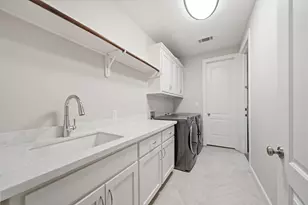 315 E 24th St, Houston, TX 77008 - Photo 29