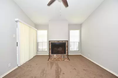 700 Thicket Lane #704, Houston, TX 77079 - Photo 3