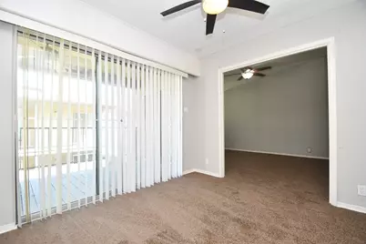 700 Thicket Lane #704, Houston, TX 77079 - Photo 9