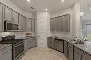 19835 Sagebrush Hollow Dr, Cypress, TX 77433 - Photo 7