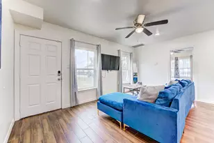 2720 Truxillo St, Houston, TX 77004 - Photo 3