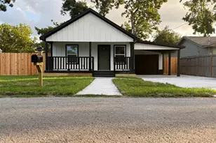 14213 4th St, Santa Fe, TX 77517 - Photo 1