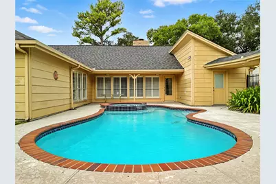 2618 Fontana Drive, Houston, TX 77043 - Photo 33