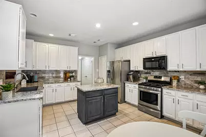 227 Cheddington Drive, Katy, TX 77450 - Photo 11
