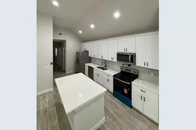 16938 W Lynbrook, Montgomery, TX 77316 - Photo 3