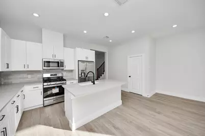 8306 Comal Street #B, Houston, TX 77051 - Photo 9