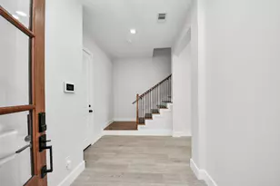 8306 Comal St, Houston, TX 77051 - Photo 3