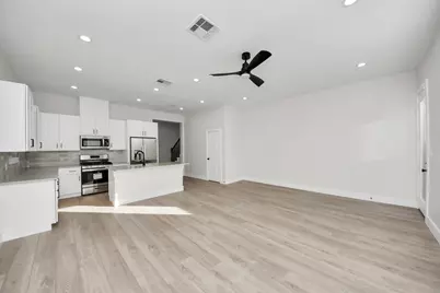 8306 Comal Street #B, Houston, TX 77051 - Photo 13