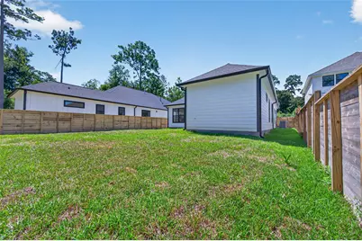 1424 Flamingo Street, Conroe, TX 77385 - Photo 47