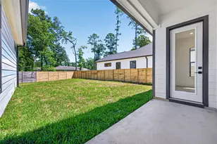 1424 Flamingo St, Conroe, TX 77385 - Photo 43