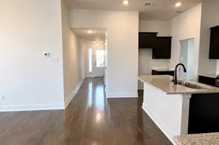 2039 Emerald Lk Trl, Dayton, TX 77535 - Photo 3