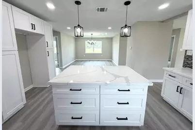 2626 Woodland Street, La Marque, TX 77568 - Photo 3