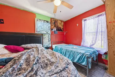 7807 Melrose Street, Houston, TX 77022 - Photo 23