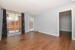 4635 Wild Indigo St, Houston, TX 77027 - Photo 7