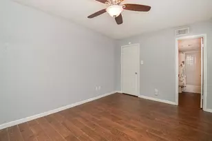 4635 Wild Indigo St, Houston, TX 77027 - Photo 21