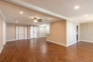8419 Sharpview Dr, Houston, TX 77036 - Photo 3