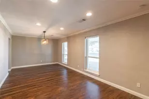 8419 Sharpview Dr, Houston, TX 77036 - Photo 5