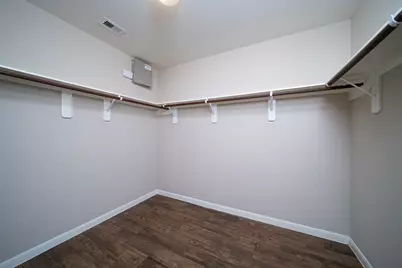 1014 Shadow Glenn Drive, Conroe, TX 77301 - Photo 17