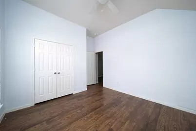1014 Shadow Glenn Drive, Conroe, TX 77301 - Photo 19