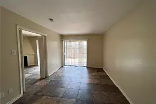 10075 Westpark Dr, Houston, TX 77042 - Photo 5