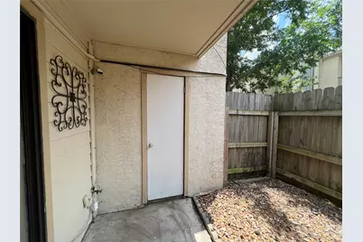 10075 Westpark Drive #12, Houston, TX 77042 - Photo 7