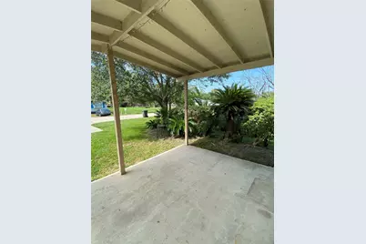 3815 Putnam Drive, Bacliff, TX 77518 - Photo 3