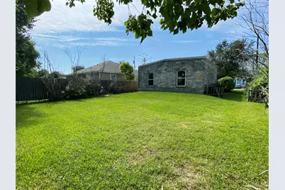 3815 Putnam Drive, Bacliff, TX 77518 - Photo 5