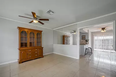 1939 Campbell Road #1939, Houston, TX 77080 - Photo 9