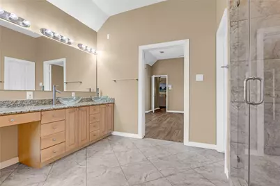 2709 W Oaks Boulevard, Pearland, TX 77584 - Photo 15