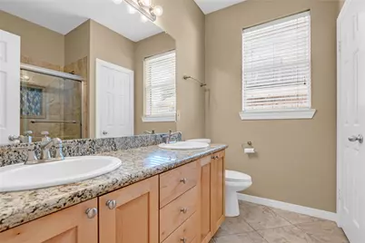 2709 W Oaks Boulevard, Pearland, TX 77584 - Photo 17
