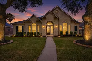 2709 W Oaks Blvd, Pearland, TX 77584 - Photo 1
