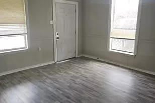 8010 Miley St, Houston, TX 77028 - Photo 3