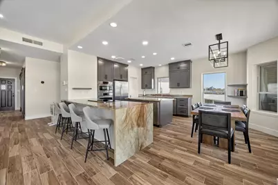 203 Kahmeha Drive, Tiki Island, TX 77554 - Photo 5
